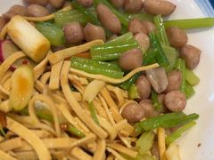 -老渔翁炖鱼坊(黄海西路东山店)