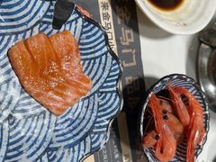 -金马门国际美食百汇(珞喻路店)