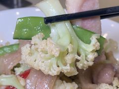 台山菜花炒猪颈肉-太子园林酒家