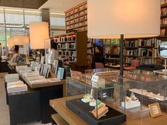 -茑屋书店(天目里店)