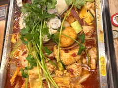 -后街佬·炭火鲜鱼杂(33小镇店)
