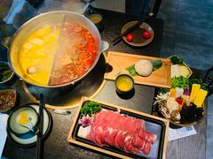 -湊湊火锅·茶憩(新中关购物中心店)