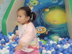 -孩子王童乐园(洛阳万达店)