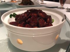 鲍鱼红烧肉-小南洋海景餐厅(深圳湾店)