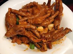-霄汉牛三鲜湖北砂锅菜(万松园2店)