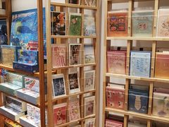 -猫的天空之城概念书店(杭州南宋御街店)