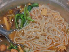 -柳州肥姨妈大骨螺蛳粉(曹路店)