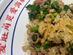 -旺角小渔村·海肠捞饭开创者(环山路店)