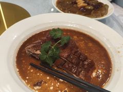 -东豪园林海鲜酒家(南港路辅路店)