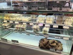-白玉兰食品(中山公园龙之梦店)