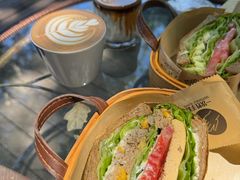 -萤火虫咖啡(砖著店)