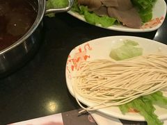 -呷哺呷哺(新世界百货望京店)