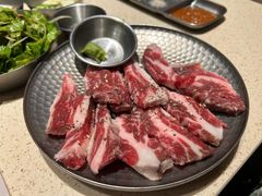 -蚂蚁洞·烤肉大营地(上海静安大悦城店)