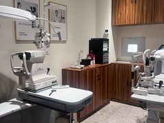 -LensCrafters亮视点(蓝色港湾店)