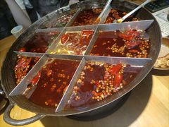 -白乐天毛肚火锅馆(南滨路店)