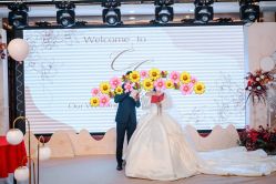 -珠海女王嫁衣馆(珠海左右创意园店)