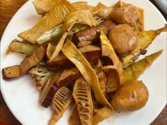 -老鼎万春卤菜(五代传承创始老店)