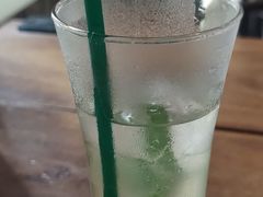 -蓝壁虎咖啡酒馆