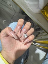-瞧·享轻奢美甲美睫
