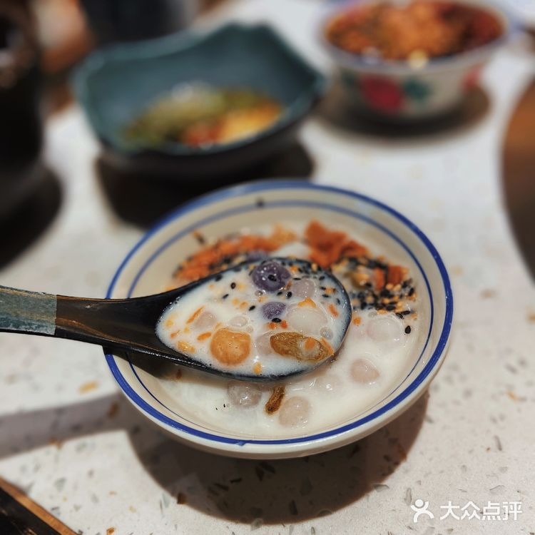 只有火凤祥！能让我半夜十二点爬起来吃火锅！