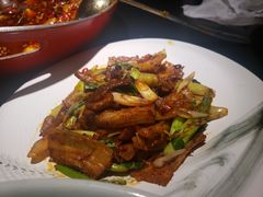 传统回锅肉-麻六记(凤凰汇店)