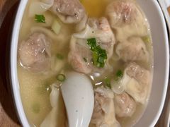 虾仁大馄饨-南城香·饭香串香馄饨香(青年路店)