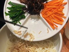 鸡丝凉米线-云海肴·汽锅鸡·云南菜(广安门天虹店)
