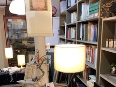 -邊城書店