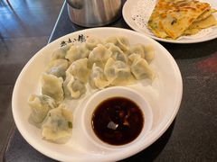 韭菜猪肉水饺-燕青小馆(东园大厦店)