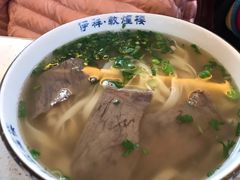 牛肉拉面加牛肉-伊祥·敦煌楼