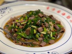 -方国老头包子·39年威海本地老字号•小船海鲜疙瘩汤