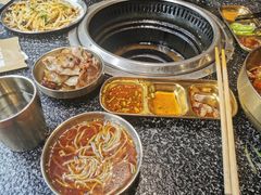 -红泥小火炉·东北泥炉烤肉(天一旗舰店)