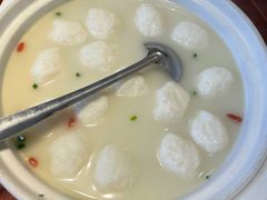 手工鱼丸汤-魏铭鱼头捞饭(晋阳路店)