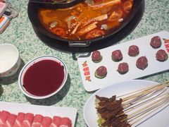 -肖婷姐大铁锅重庆火锅(南湖店)