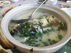 -天乐农家鱼头王(天目湖店)