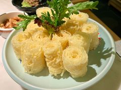 -左庭右院鲜牛肉火锅(浦江欢乐颂店)