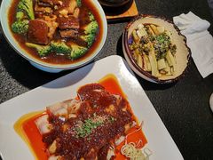 -万重锦·人文川菜馆(骡马市店)