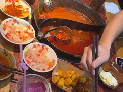 -赵美丽·重庆社区火锅·直营店(火车东站·中豪国际店)