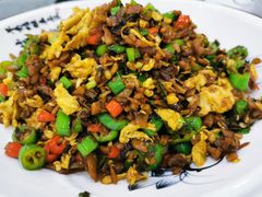 -湖南人家湘菜馆(镇江路店)