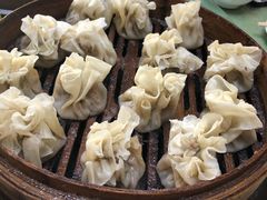 牛肉芹菜烧卖-国庆烧麦馆
