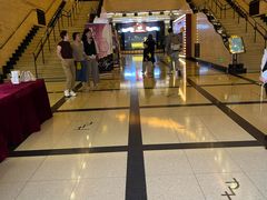 -大光明电影院(南京西路店)