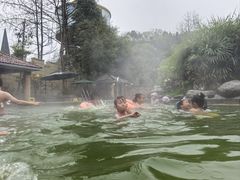 -花水湾第一村温泉大酒店