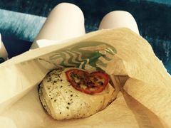 -星巴克(香港国际机场44号闸店)