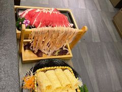 -湊湊火锅·茶憩(打浦桥日月光店)