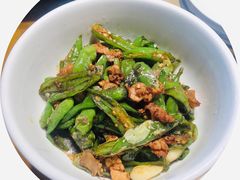辣椒炒肉-格塘人家·山泉水煮鱼(望兴家园店)