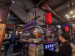 大堂-爱啤精酿·民谣酒馆(滨江店)