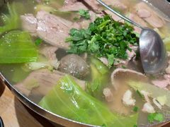 -川堂风·跷脚牛肉·乐山爆炒(宝山日月光店)