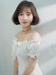 -BULB STUDIO 巴柏明星发型工作室