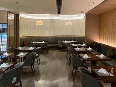 -万荟轩海鲜·粤式点心自助餐厅(蓝海风万怡酒店)