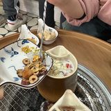 烤棉花糖像在吃做云朵奶油